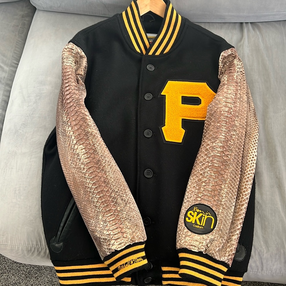 Mitchell & Ness  Pittsburgh Pirates custom varsity jacket size XL